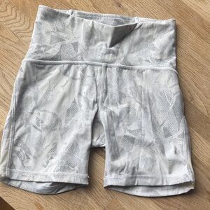 Lululemon Gray Patterned Shorts